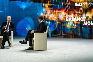 19-leadership-fireside-chat-with-bob-dudley