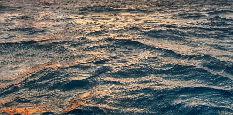 offshore_drilling_platform_istock-108223970_20.jpg.