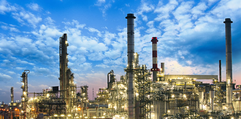 refineries_and_petrochemical_plants_istock _8_0.jpg——943356040