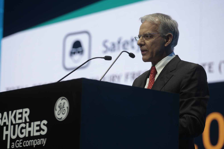 主题演讲，第2天：Petrobras首席战略和绩效官员纳尔逊席尔瓦